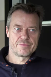 Klaus M. Pedersen, Direktør i Holte Flytte- og Vognmandsforretning